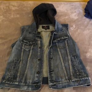Vest Guess almost New Mens Size Large